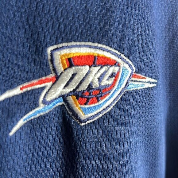 π₯π OKLAHOMA CITY THUNDERβNBA Golf Polo Shirt Men Size LARGE - PERFECT - Picture 5 of 8